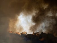 Smoke from climate-fueled wildfires contributed to thousands of US deaths over 15 years, study says