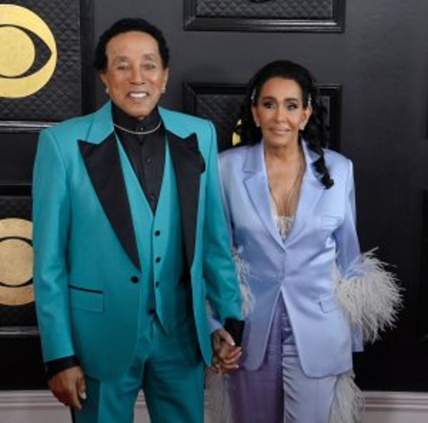 Smokey Robinson under criminal investigation for sexual assault
