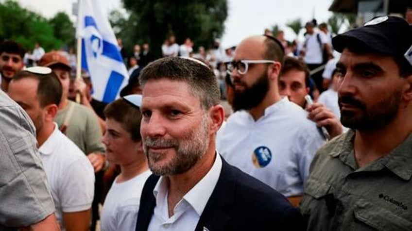 smotrich calls for rebuilding temple during jerusalem day celebrations