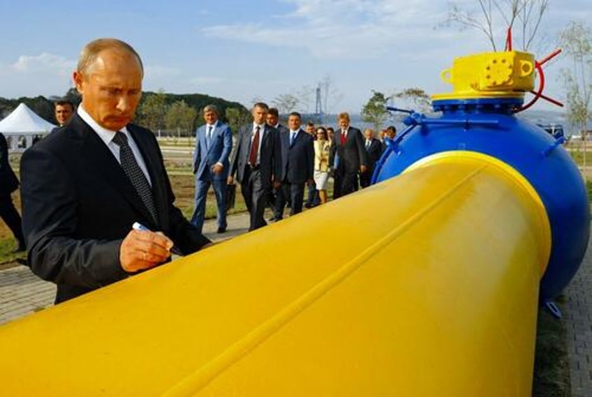 so much for sanctions russia surpasses us for gas exports to eu