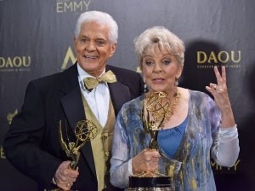 Soap opera icon Bill Hayes dead at 98