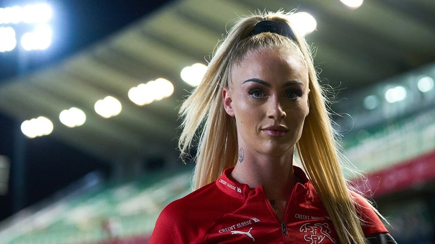 soccer star alisha lehmann reveals she was offered big sum to spend night with celebrity