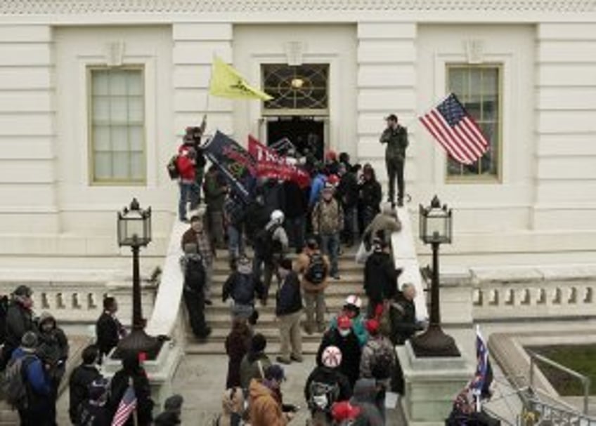 Some states seek to bar Jan. 6 rioters seeking office after pardons