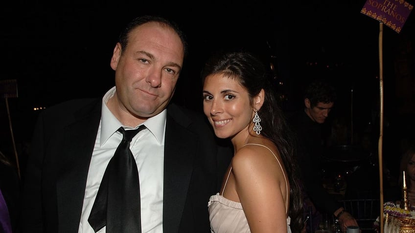 Jamie Lynn Sigler with James Gandolfini