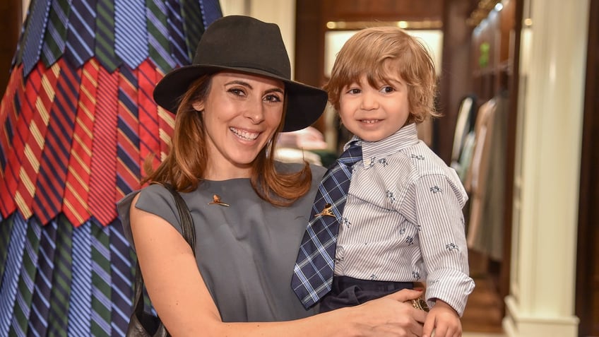 Jamie Lynn Sigler holds Beau in 2015