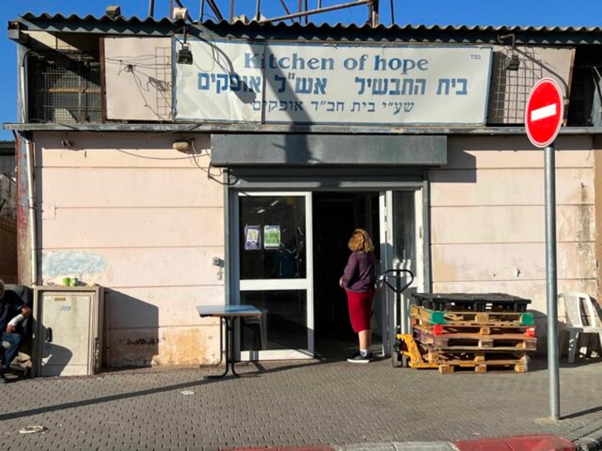 soup kitchen in southern israel feeds twice as many since october 7 attack