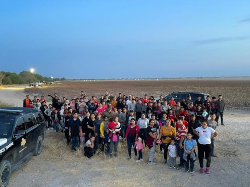 source 180k migrants apprehended in august by border patrol
