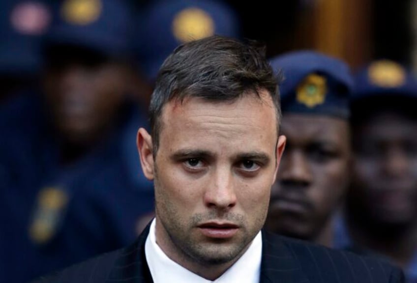 south african olympic runner oscar pistorius granted parole will be released from prison on jan 5