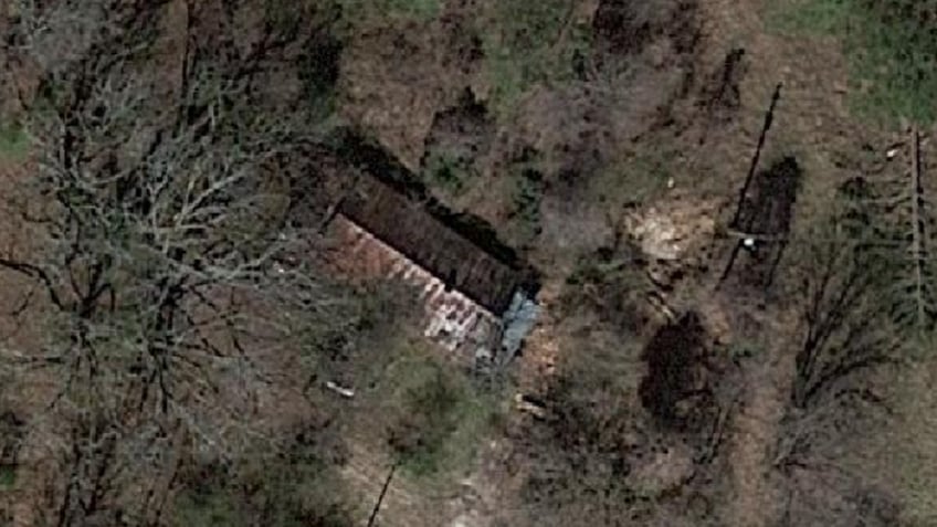 south carolina woman 83 dies after falling into unknown well shaft below homes kitchen