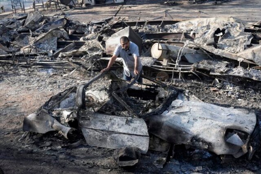 southern california wildfire prompts evacuation order for thousands as santa ana winds fuel flames