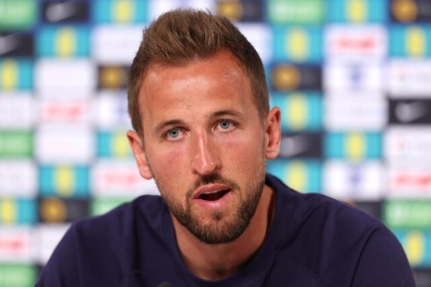 Harry Kane has backed England manager Gareth Southgate in the face of criticism at Euro 20