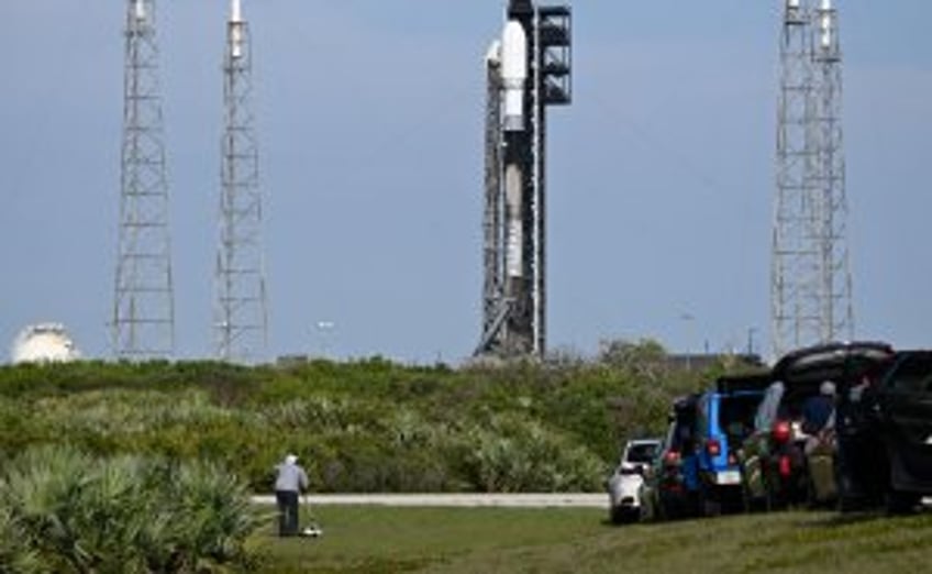 SpaceX plans launch of advanced GPS satellite for Space Force