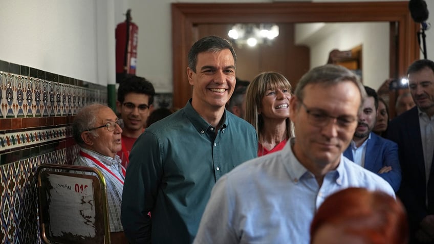 spain votes in election that could shift power from socialists toward the right in trend for liberal europe