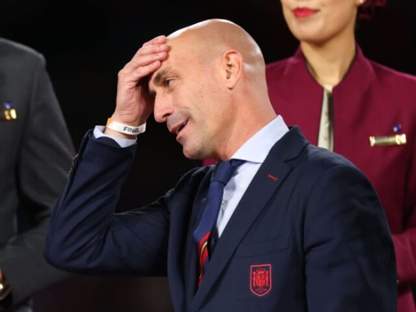 spains luis rubiales to face federal inquiry over world cup kiss