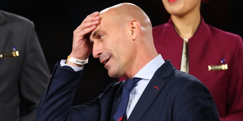 spanish fa president luis rubiales learns fate after kissing womens world cup champion jenni hermoso