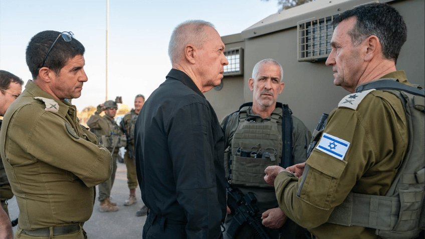 Israeli military leaders meet