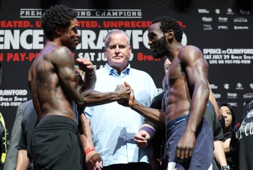 spence crawford make weight for welterweight unification showdown