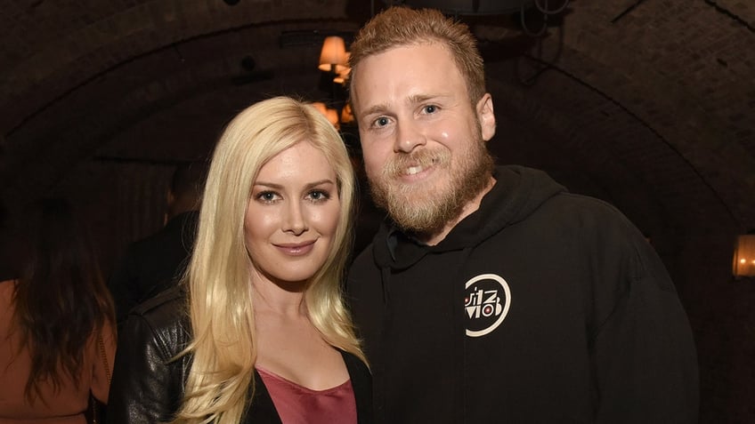 Heidi Montag and Spencer Pratt posing together