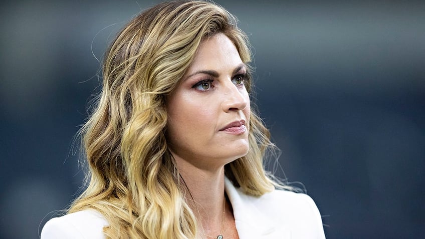 sportscaster erin andrews talks motherhood fertility challenges and health supplements so important