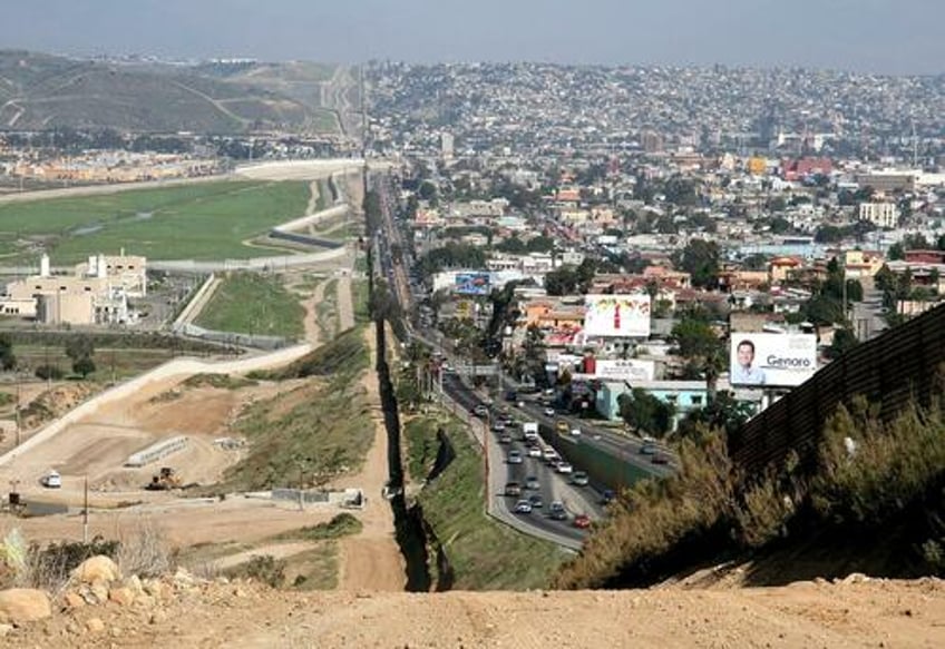 squatter syndrome how the inefficiencies of our legal system are making a mockery of our immigration laws
