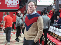 St John's coach Rick Pitino pays homage to late school legend Lou Carnesecca with vintage look