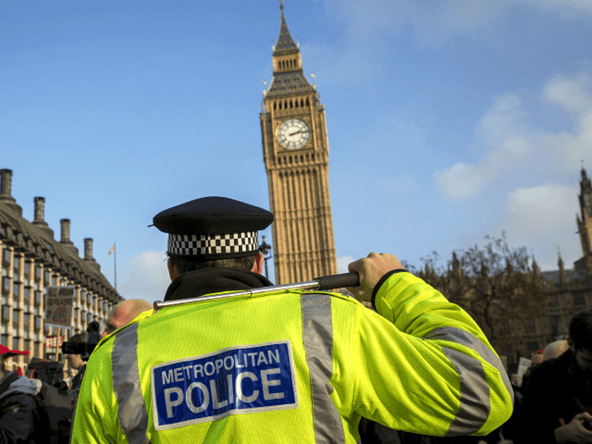 staggering security breach londons metropolitan police officer database hacked