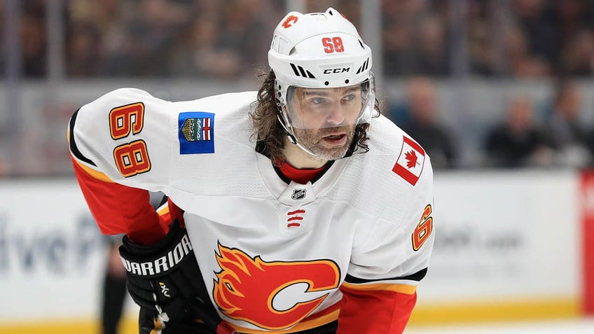 stanley cup champ jaromir jagr hints at return to pro hockey at age 51 anticipation before the start