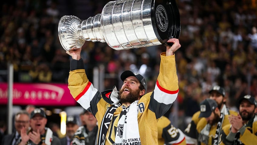 Alex Pietrangelo celebrates winning the Stanley Cup