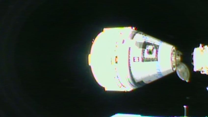 Starline docking 