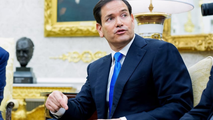 Marco Rubio in Oval Office