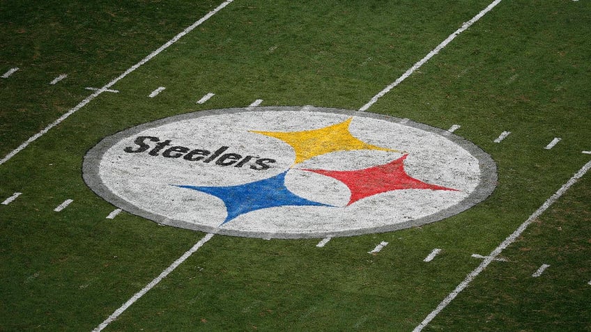 steelers charter flight suffers mechanical issue before returning to pittsburgh gets delayed