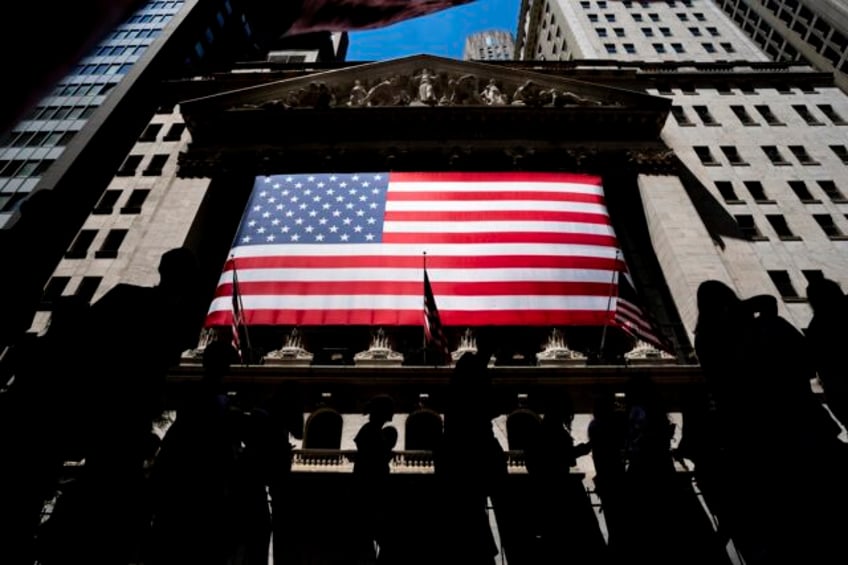 stock market today world shares mixed after wall streets 3rd straight winning week