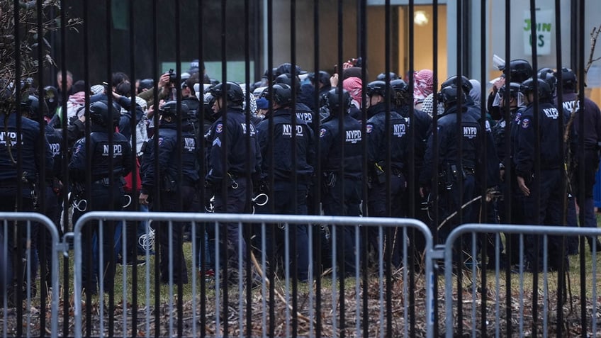 NYPD riot officers