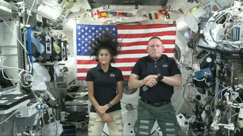 stranded astronauts on iss still confident in issue plagued boeing starliner