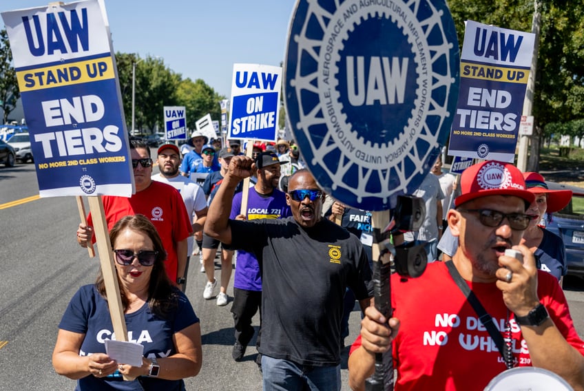 striking auto workers warn bidens green agenda going to wipe us out