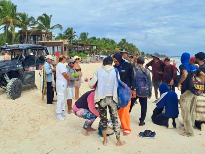 strong currents push us bound cuban boat into mexican beach resort area