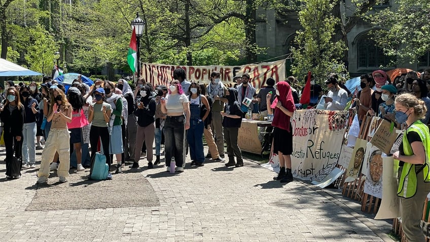 University of Chicago encampment