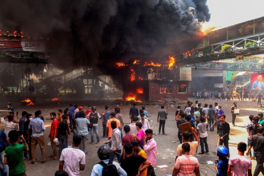 Anti-quota protesters clash with the police in Dhaka on July 18, 2024