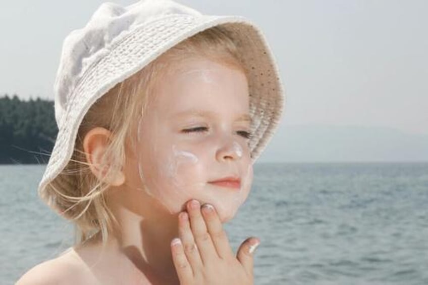 study links childrens skin care products to hormone disrupting chemical