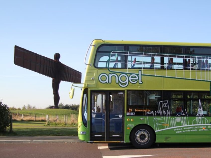 stuff your job passengers left stranded in locked bus as driver storms off mid journey