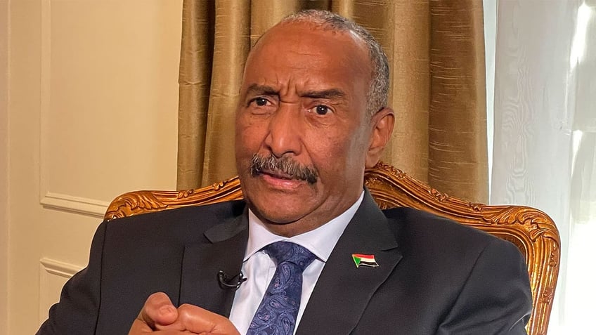 sudanese military chief visits president of eritrea to address sudans crisis