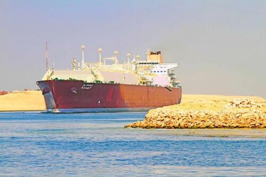 suez canal revenue down 60 but red sea outlook may be changing 