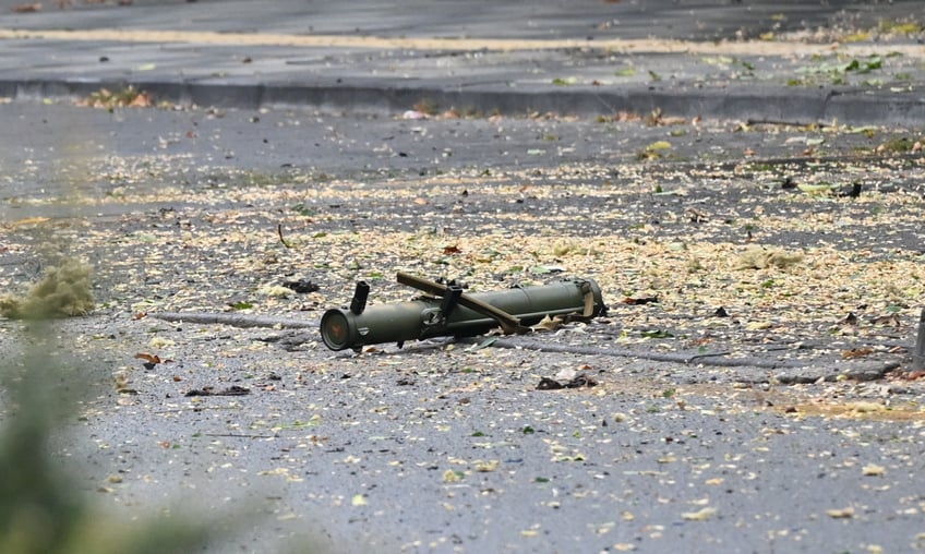 suicide bombing attack in turkish capital leaves two police injured