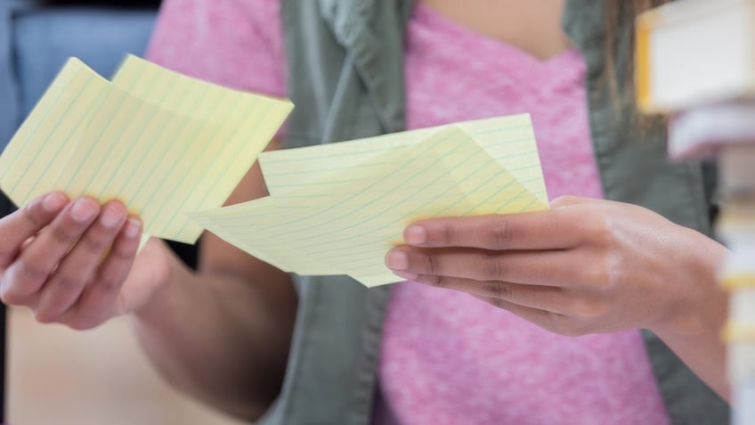 suicide prevention program at nebraska childrens hospital emphasizes encouraging life saving notes