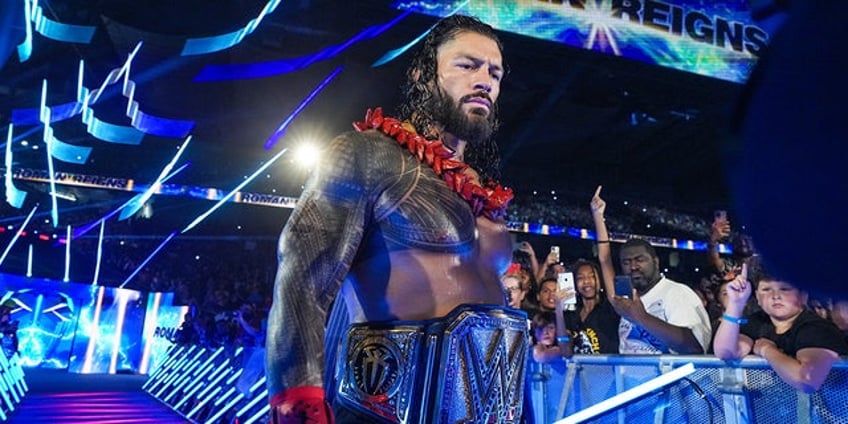 summerslam 2023 roman reigns retains title after stunning turn iyo sky cashes in on bianca belair