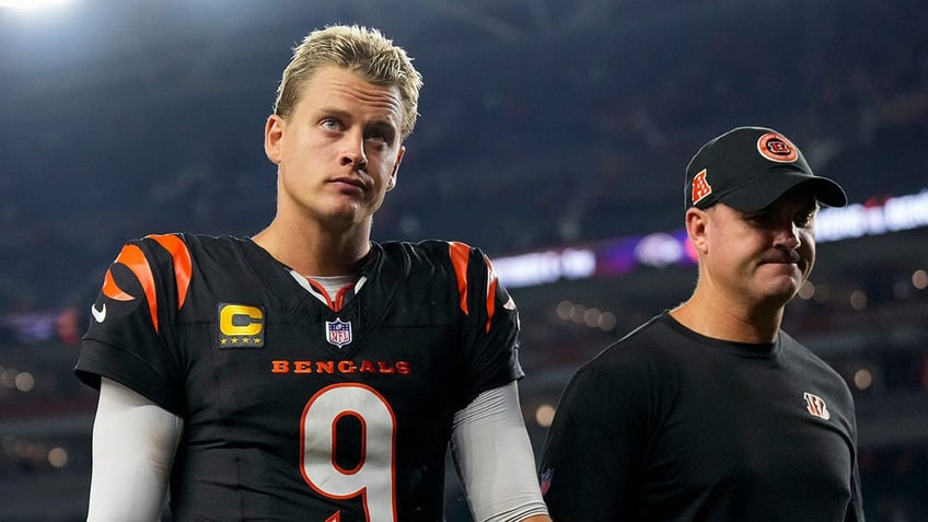 Joe Burrow walking off field