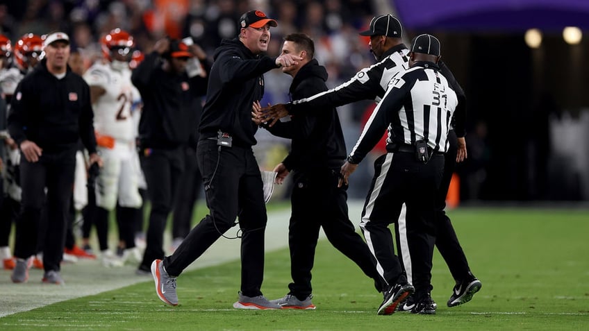 super bowl champ tony dungy rips phantom calls during ravens bengals game