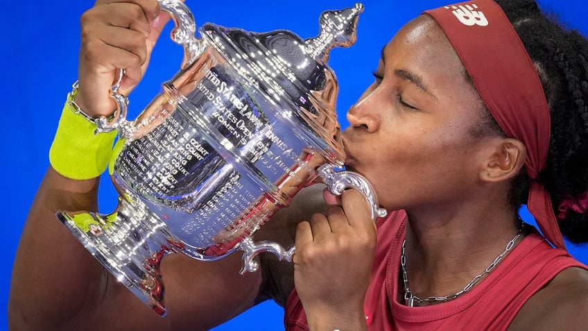 super bowl champion coach corrects sportscenter over coco gauff clip she was praying