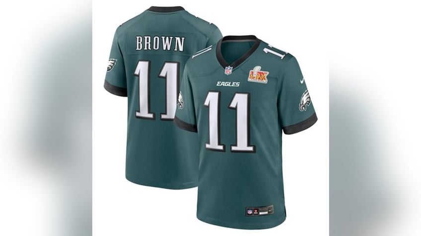 A Super Bowl branded jersey in classic Eagles colors. 