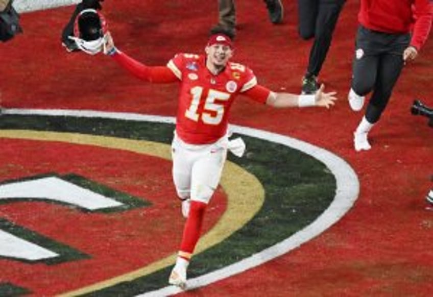 Super Bowl LVIII: Chiefs beat 49ers 25-22 in overtime